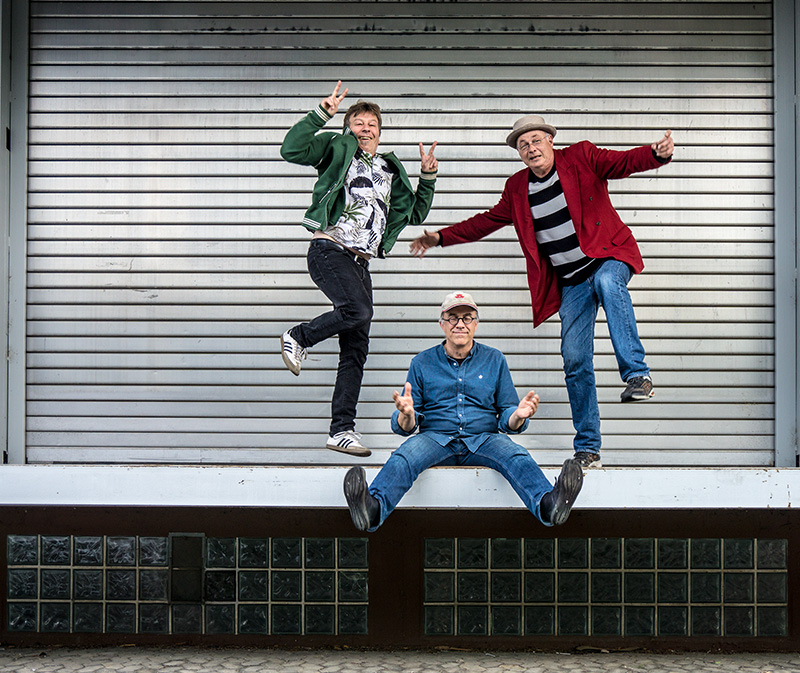 Schaps & the Firebugs